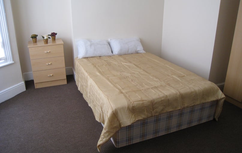 Empress Road, Kensington, Liverpool - Image 1